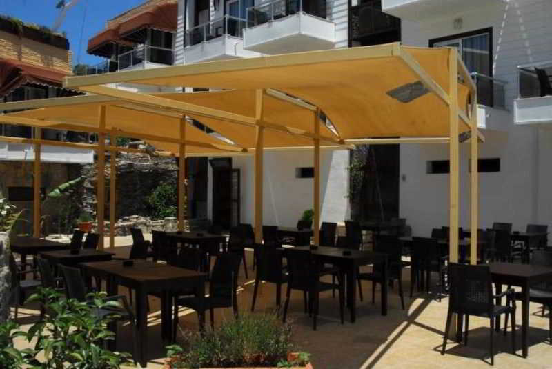 Risa Hotel All Inclusive Bitez Exteriör bild