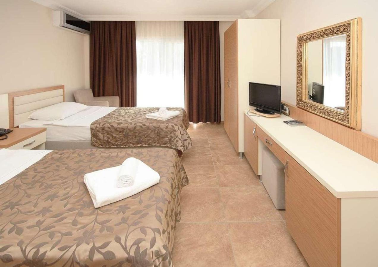 Risa Hotel All Inclusive Bitez Rum bild