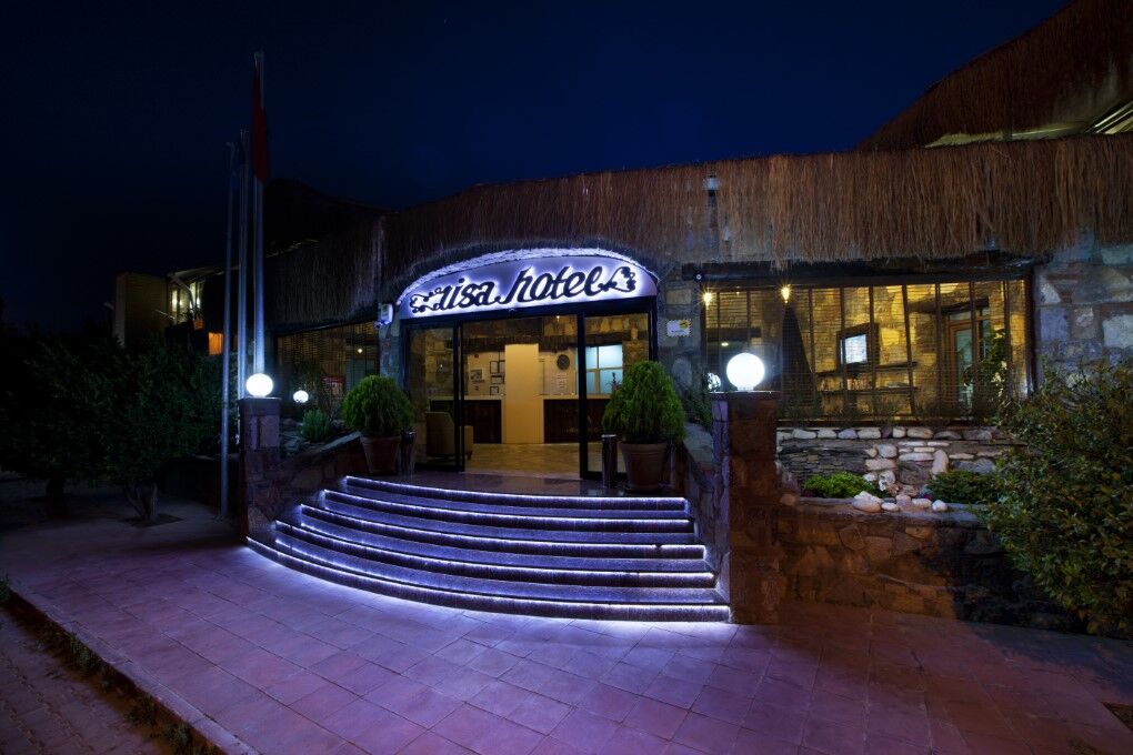 Risa Hotel All Inclusive Bitez Exteriör bild